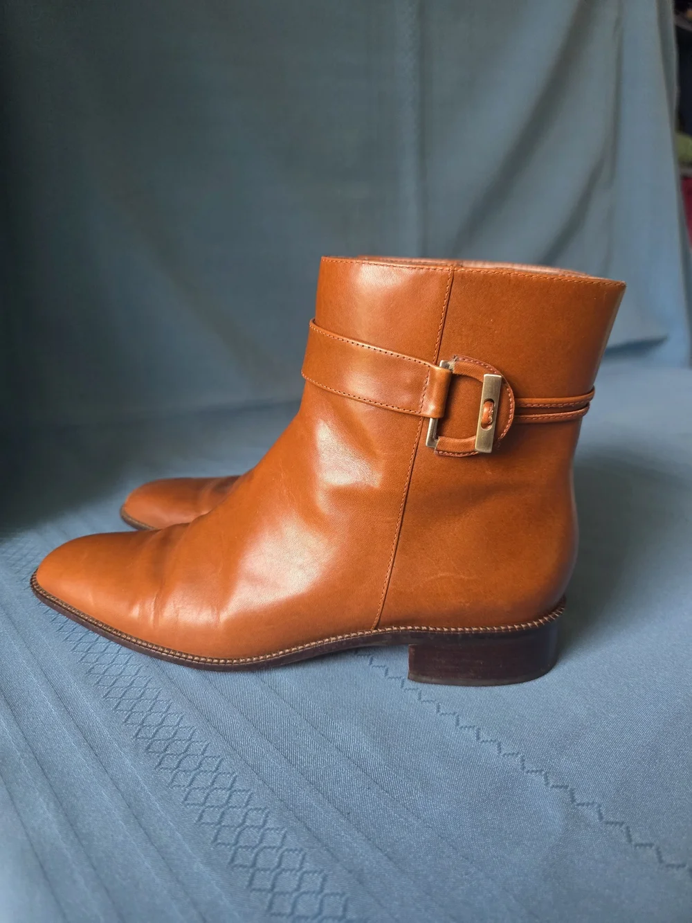 Talbots Women’s Tan Leather Almond‑Toe Ankle Boots Buckle Strap – Size 7B